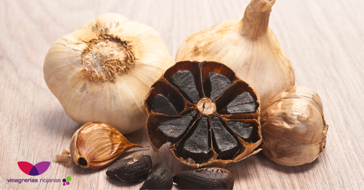 Mayonesa de ajo negro